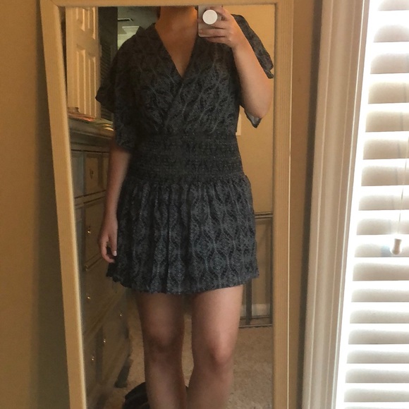 Black and White Smocked Dress - Picture 3 of 4